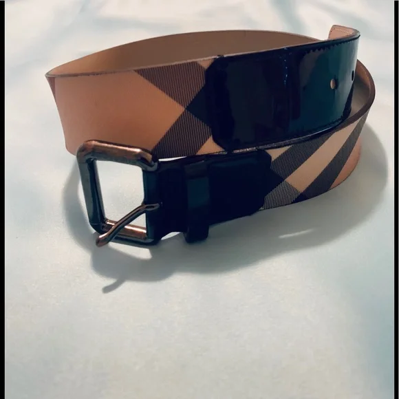 Burberry black leather nova check belt - Picture 4 of 16